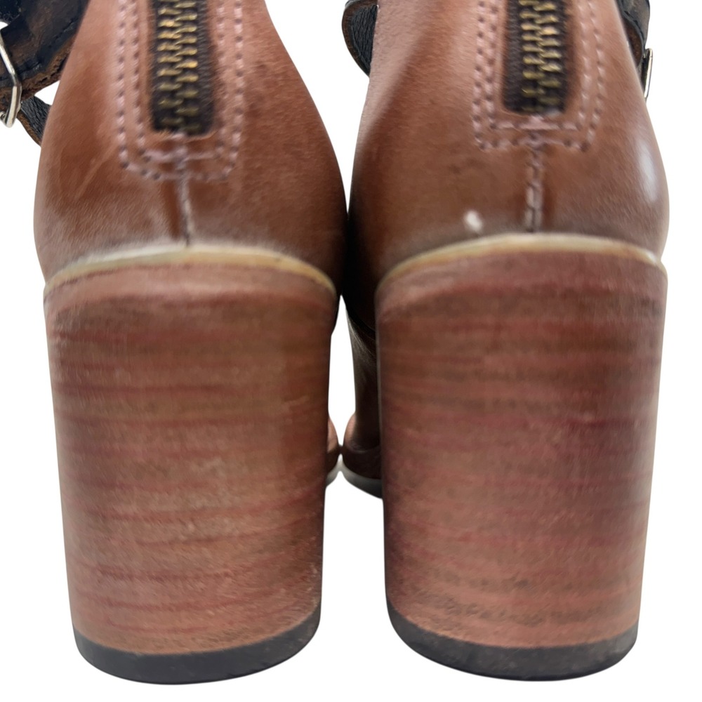 Shoes - Picture 10 of 14